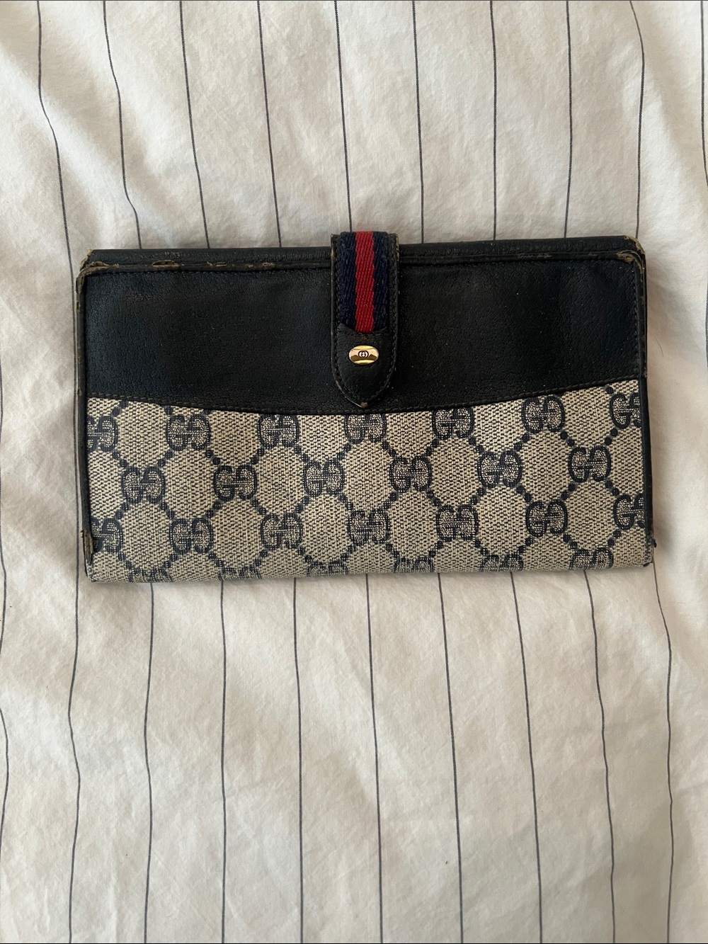 Vintage Gucci Black and Beige GG Canvas Continental Wallet - Picture 1 of 11